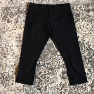 Lululemon Knee Crop Legging